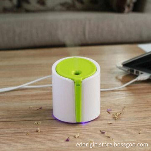 Ultra-sonic Humidifier, Portable and Mini, Used for Desks, with LED Light, 60mL Capacity